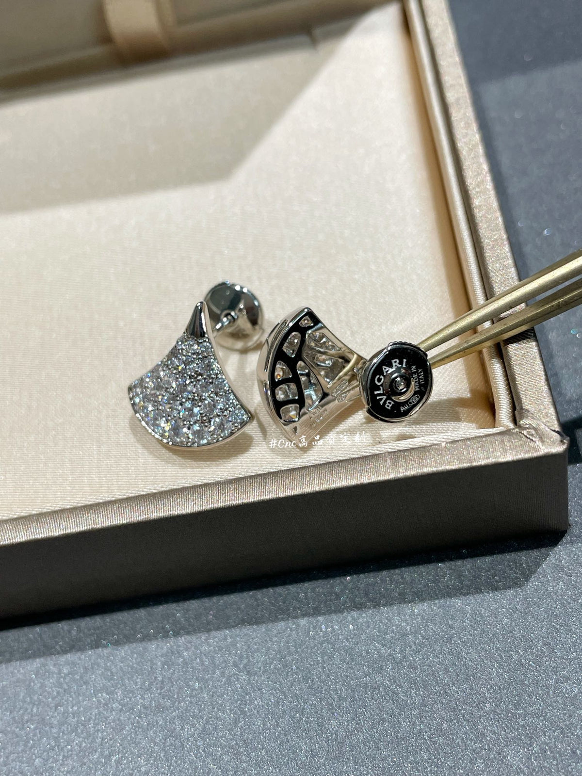 [⭐Aura]DREAM STUD EARRINGS DIAMOND