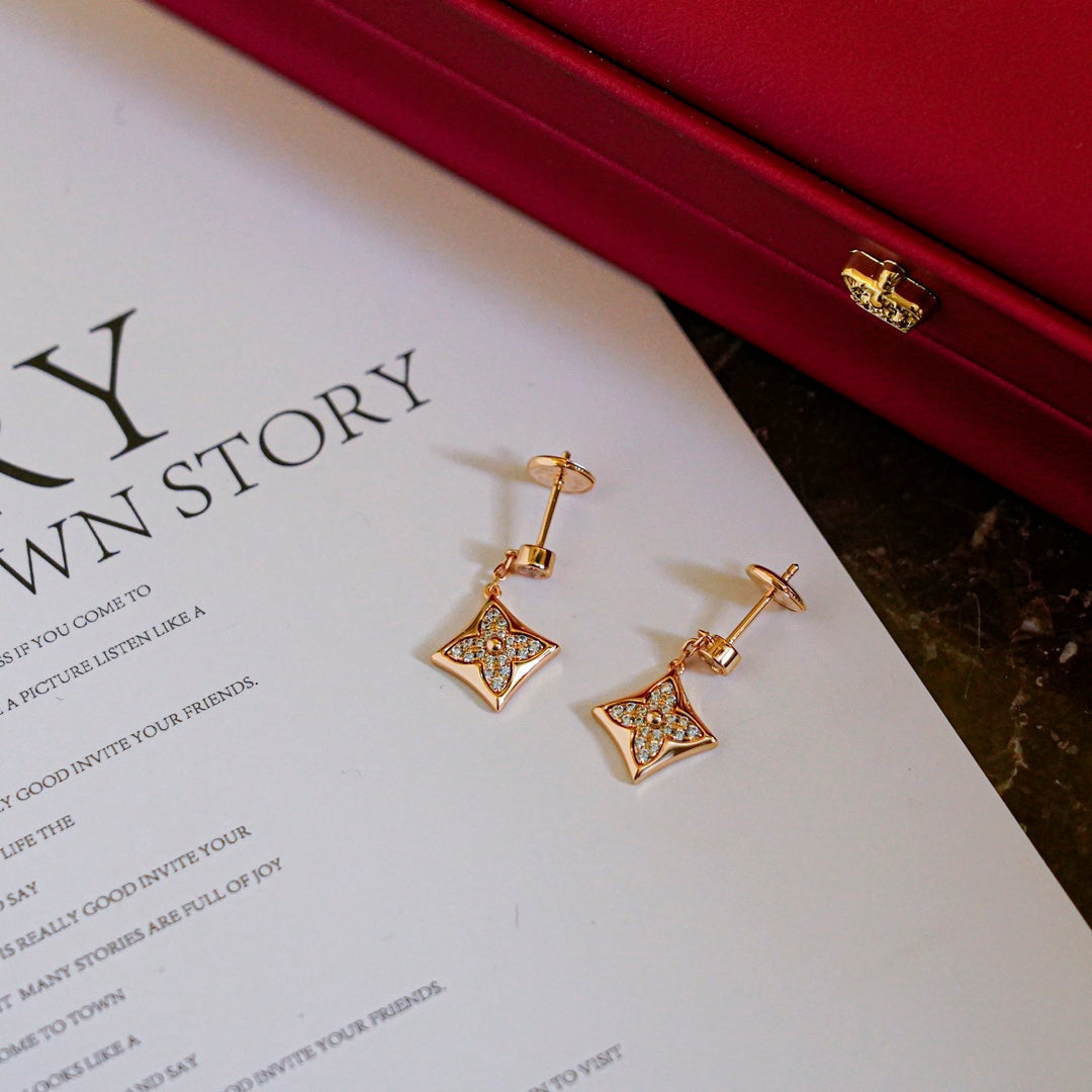 [⭐Aura]STAR DIAMONDS EARRINGS GOLD