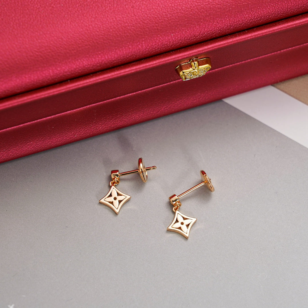 [⭐Aura]STAR EARRINGS GOLD