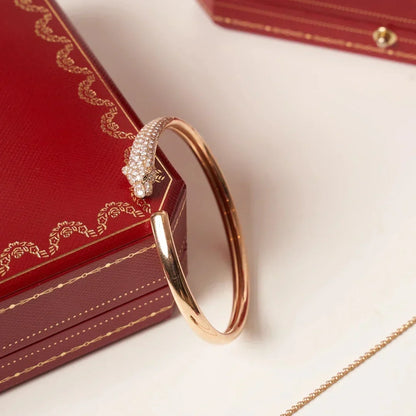 [⭐Aura]PANTHERE HALF DIAMOND OPEN BRACELET