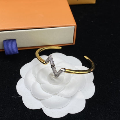 [⭐Aura]VOLTE UPSITE DOWN DIAMOND GOLD OPEN BRACELET