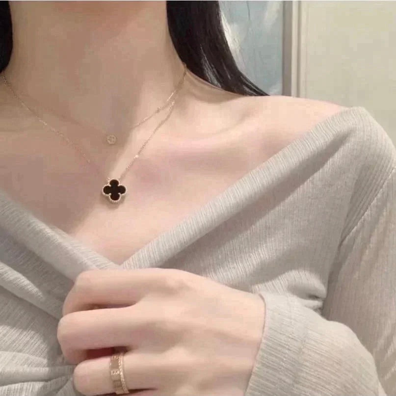 [⭐Aura]CLOVER 15MM BLACK ONYX SINGLE FLOWER NECKLACE