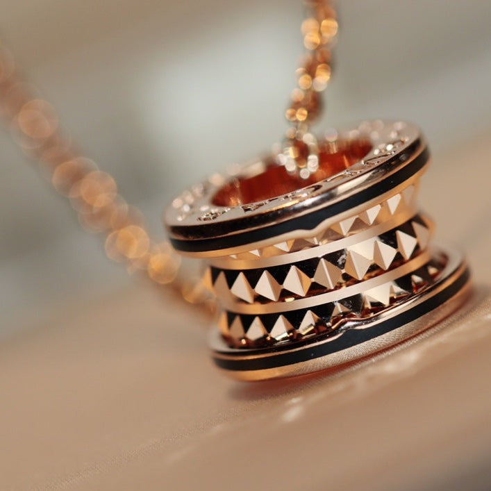 [⭐Aura]ZERO 1 ROCK PEDANT PINK GOLD BLACK NECKLACE