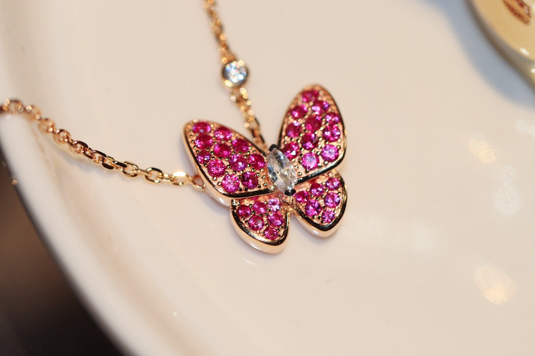 [⭐Aura]BUTTERFLY RED DIAMOND ROSE GOLD NECKLACE