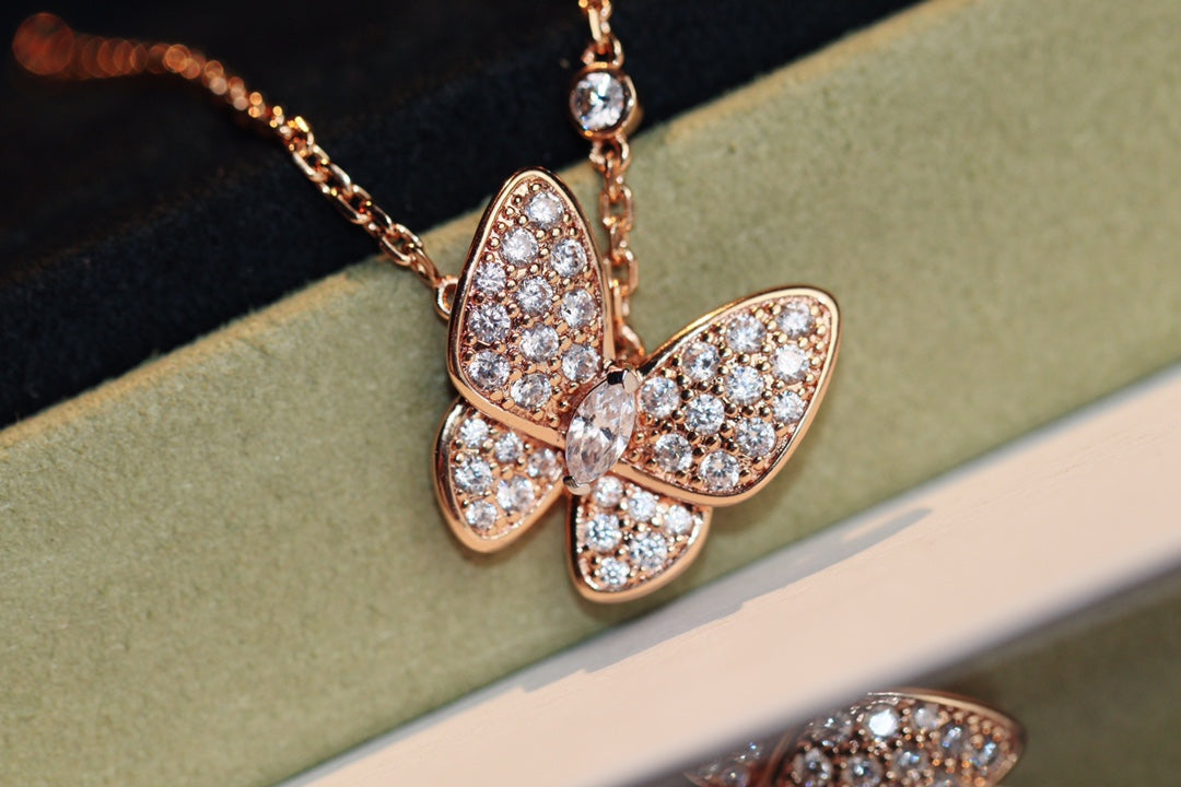 [⭐Aura]BUTTERFLY DIAMOND NECKLACE