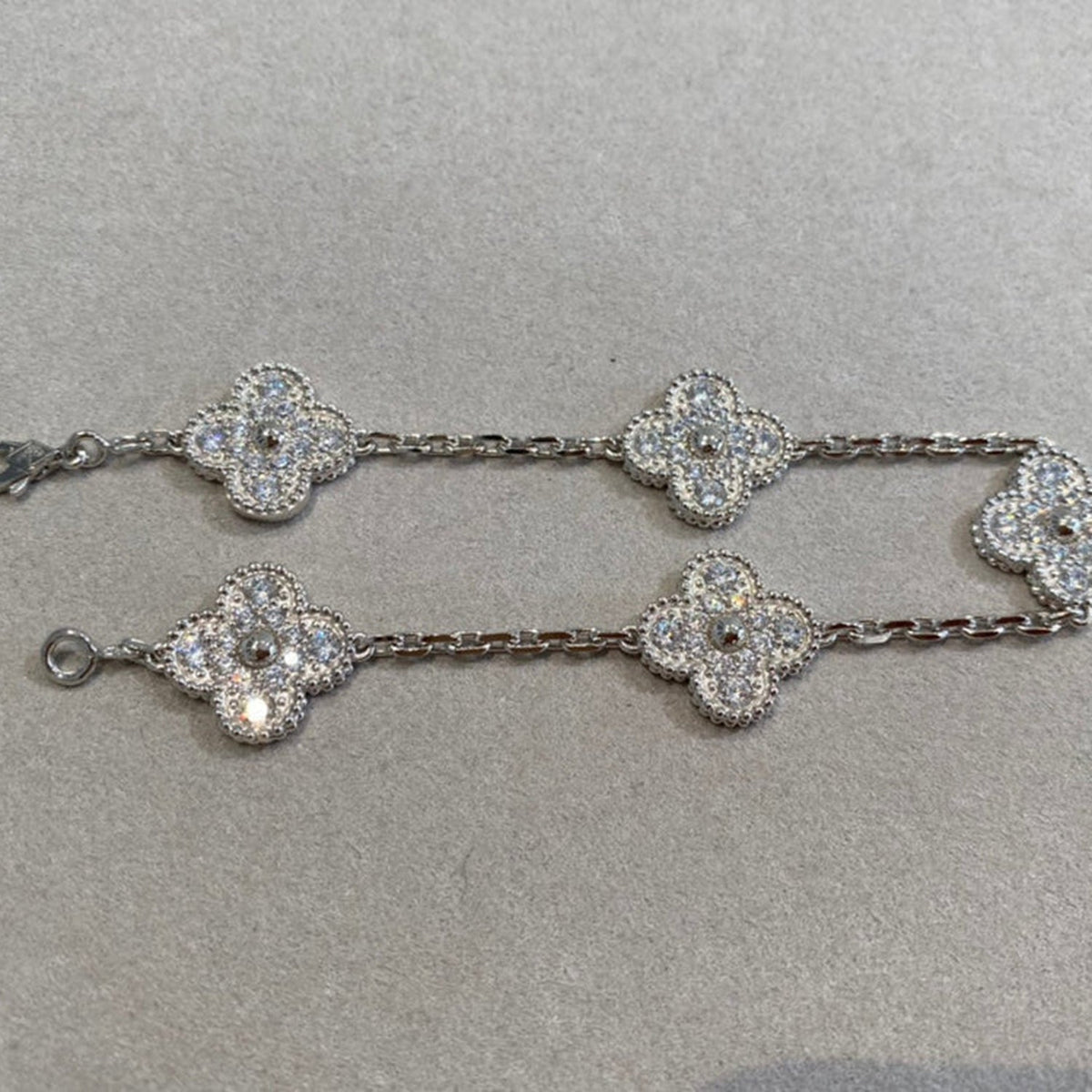 [⭐Aura] CLOVER 5 MOTIF FULL DIAMOND BRACELET COLLECTION