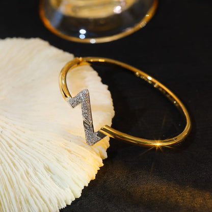 [⭐Aura]VOLTE UPSITE DOWN GOLD DIAMOND BRACELET