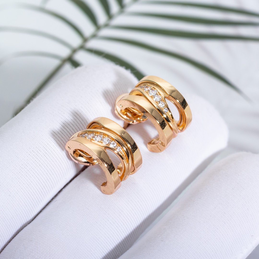 [⭐Aura]ZERO 1 PINK GOLD DIAMONDS EARRINGS