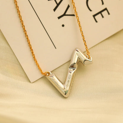 [⭐Aura]VOLT SILVER DIAMOND PEDANT NECKLACE