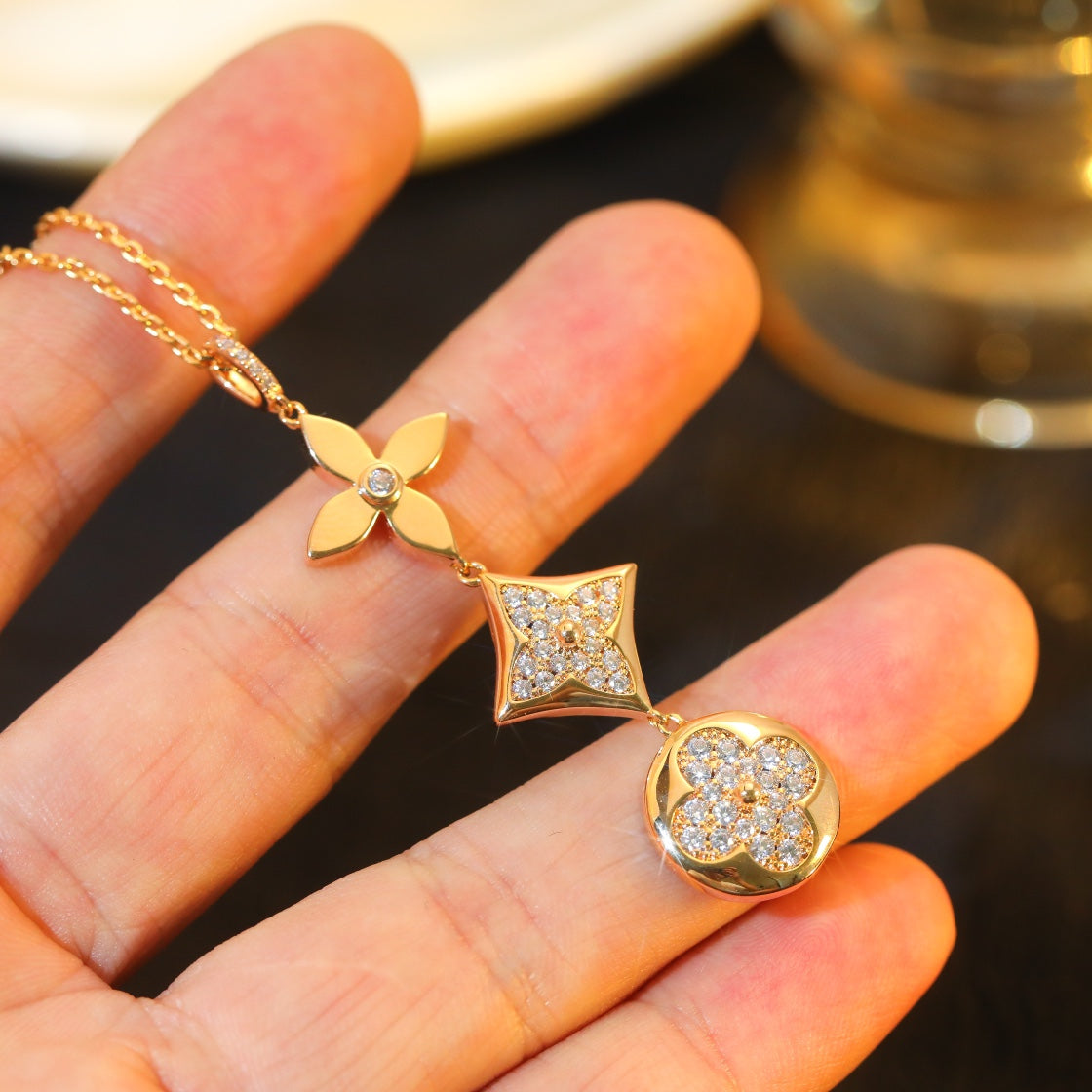 [⭐Aura]STAR AND SUN DIAMOND PINK GOLD NECKLACE