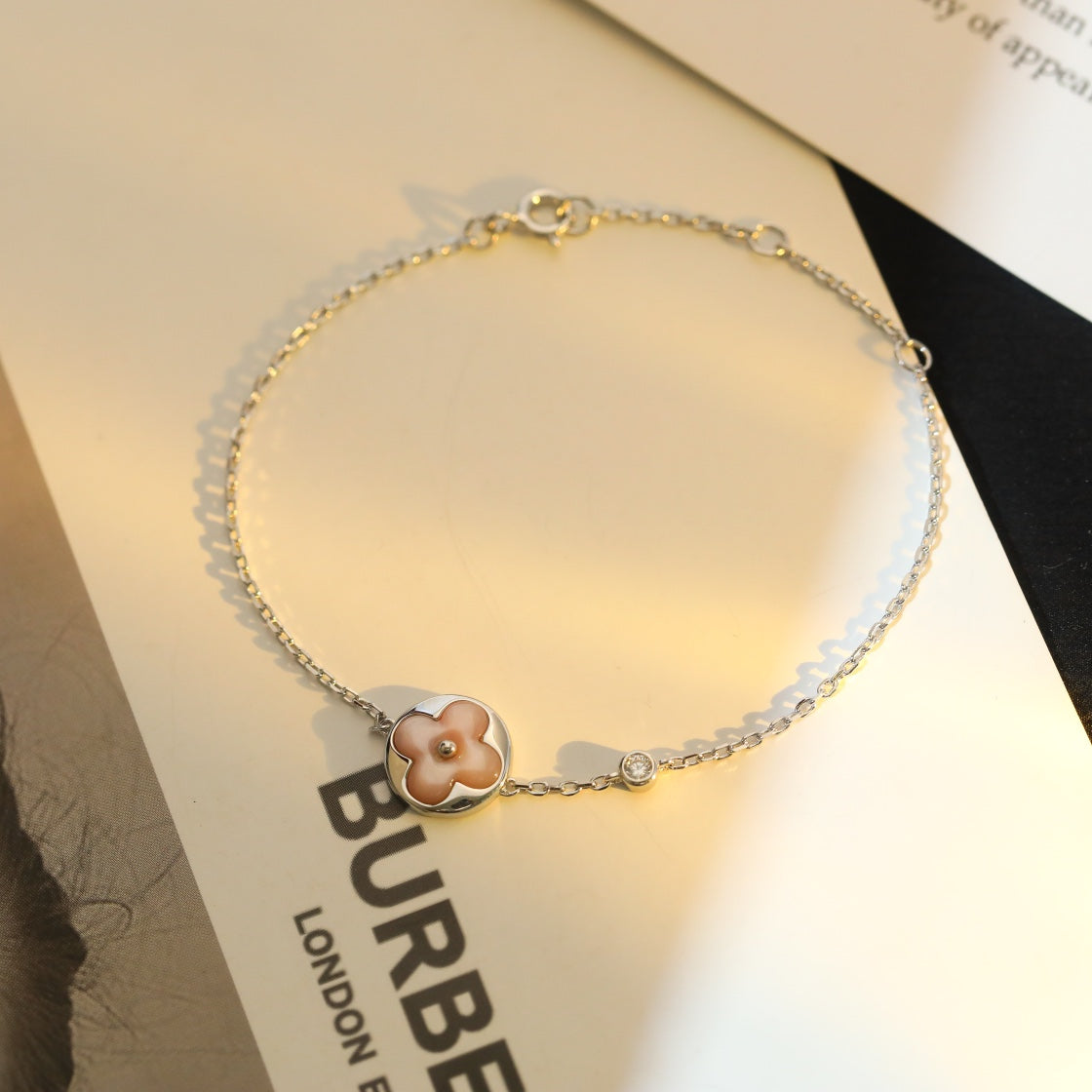 [⭐Aura]SUN MOTIF PINK MOP SILVER BRACELET