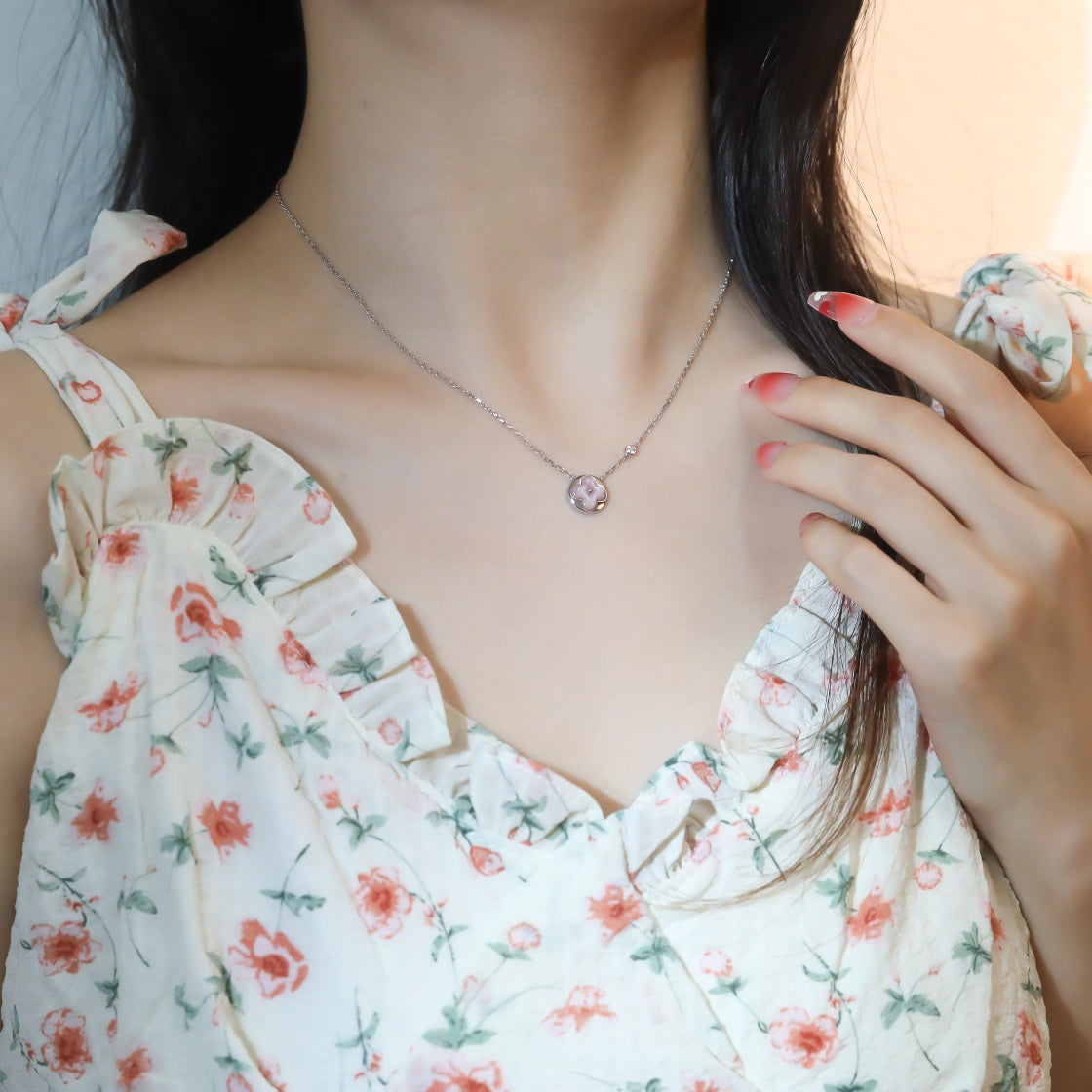 [⭐Aura]SUN PEDANT PINK GOLD 1 DIAMOND NECKLACE