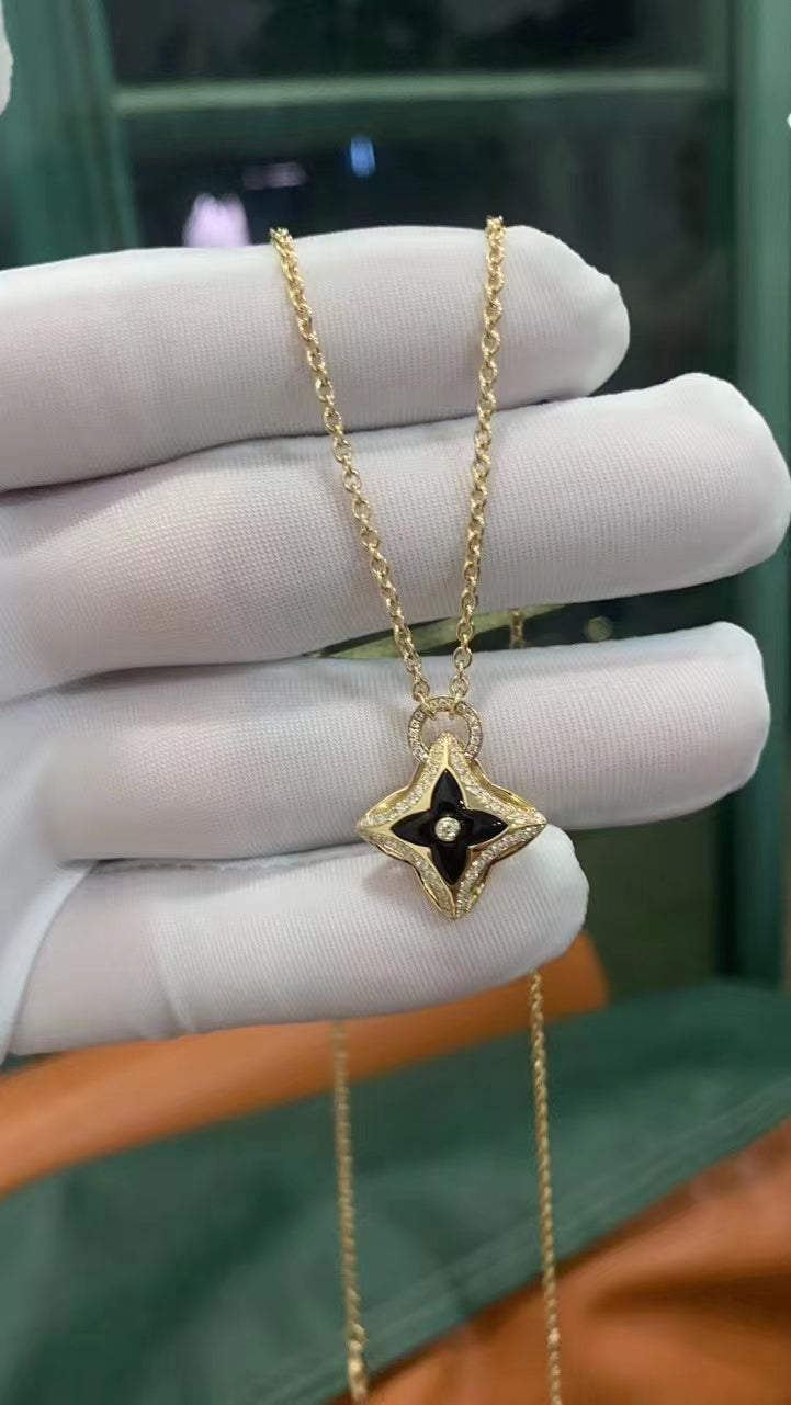 [⭐Aura]STAR PEDANT PINK GOLD DIAMOND NECKLACE
