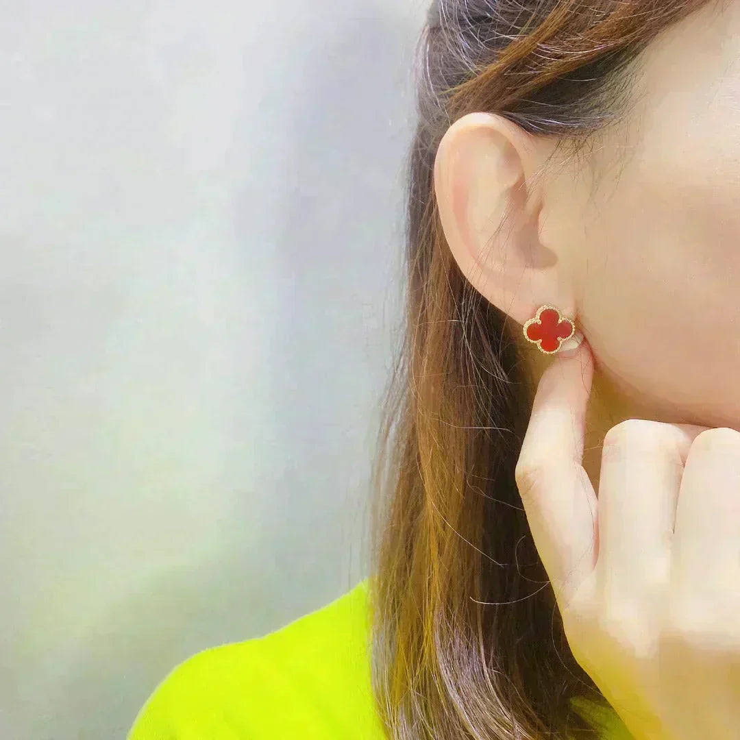[⭐Aura]CLOVER MEDIUM 1 MOTIFS CARNELIAN  EARRINGS