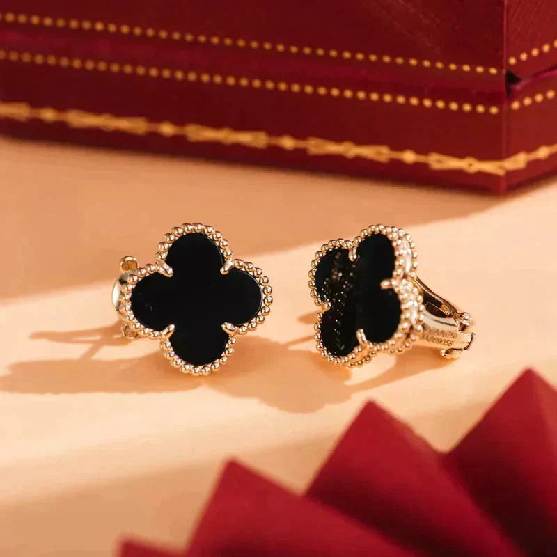 [⭐Aura]CLOVER MEDIUM 1 MOTIFS  ONYX STUD EARRINGS