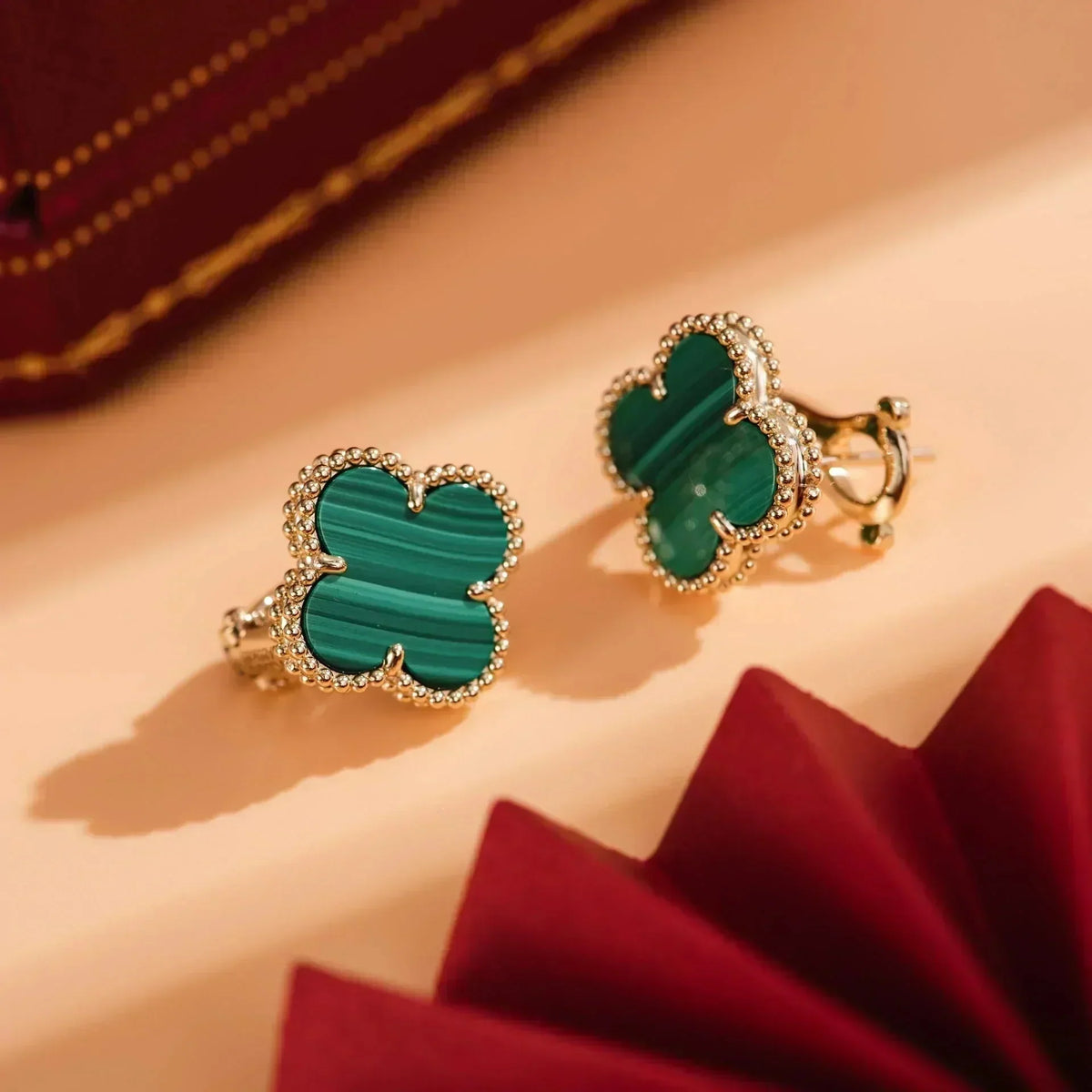 [⭐Aura]CLOVER MEDIUM 1 MOTIFS MALACHITE  EARRINGS
