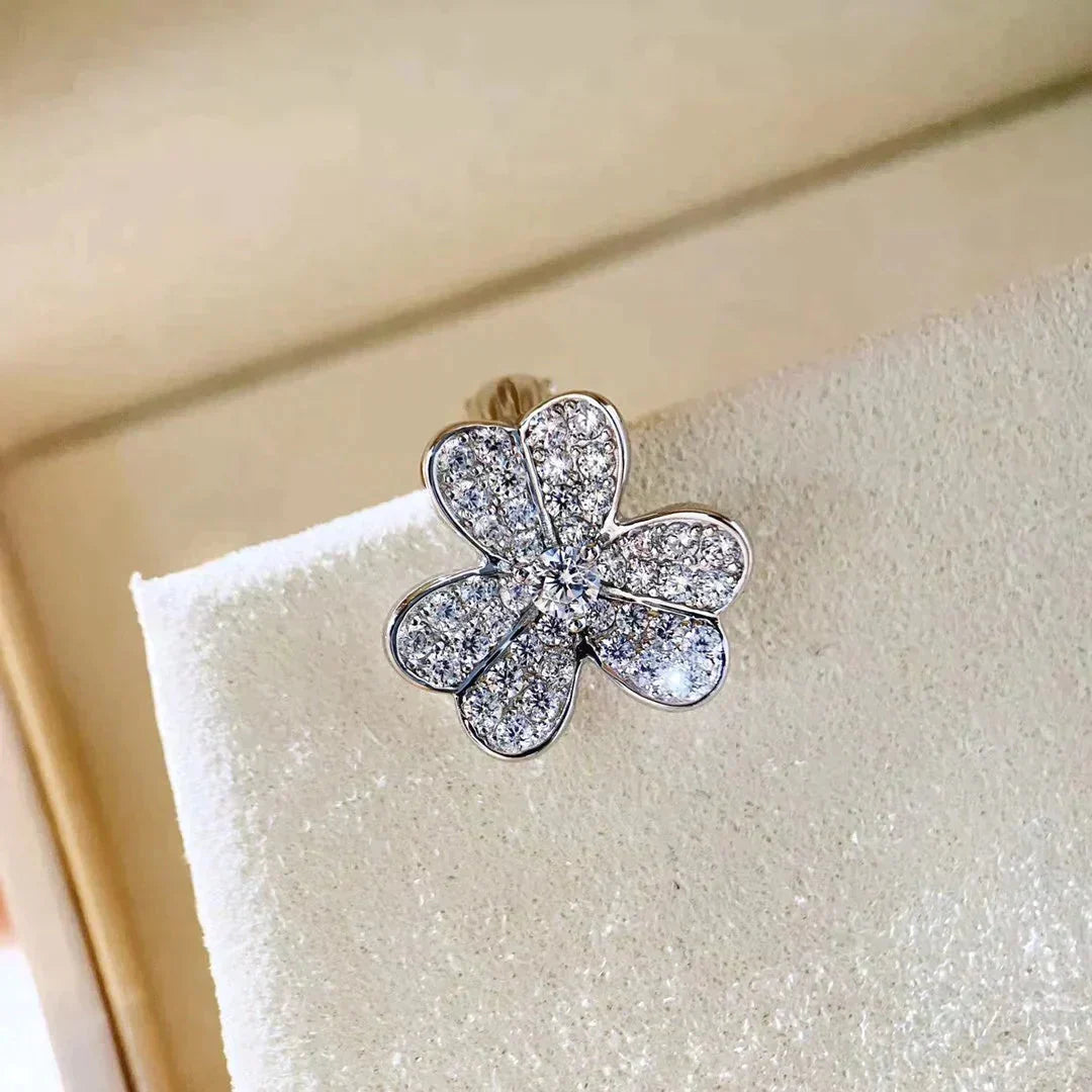 [⭐Aura]CLOVER COMOS DIAMOND EARRINGS SILVER