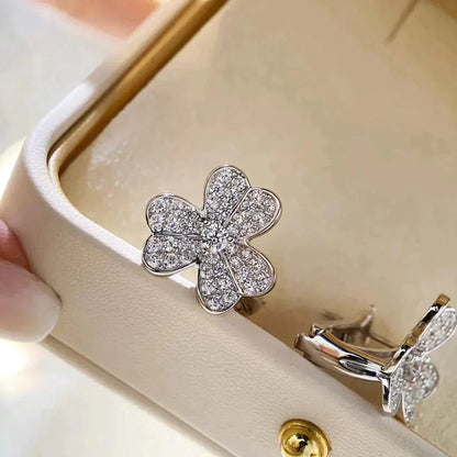 [⭐Aura]CLOVER COMOS DIAMOND EARRINGS SILVER