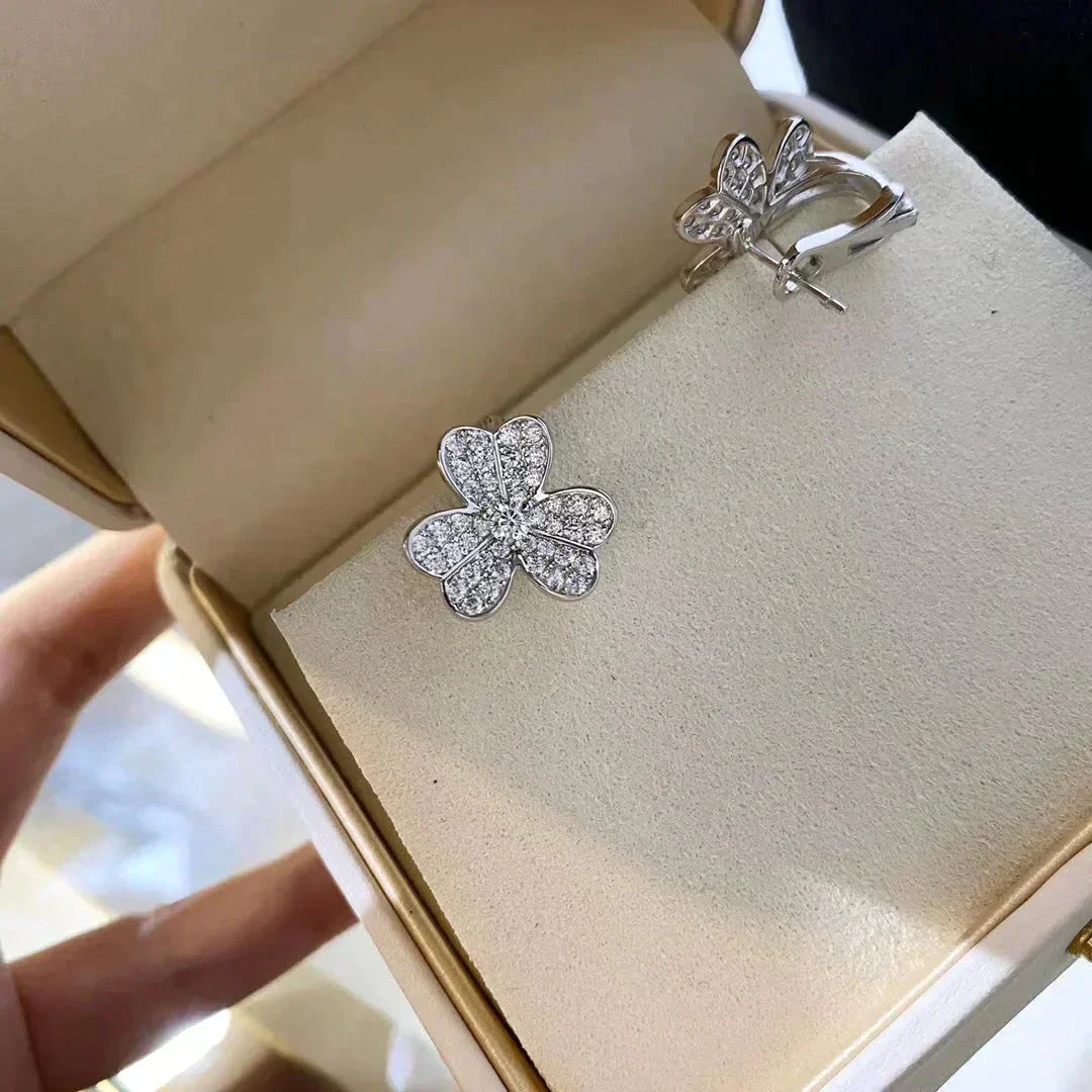 [⭐Aura]CLOVER COMOS DIAMOND EARRINGS SILVER