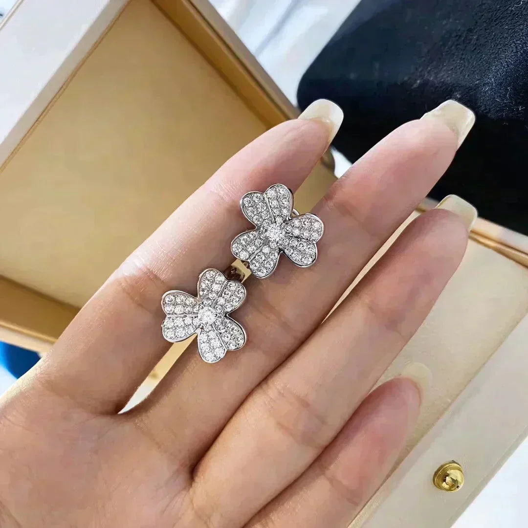[⭐Aura]CLOVER COMOS DIAMOND EARRINGS SILVER