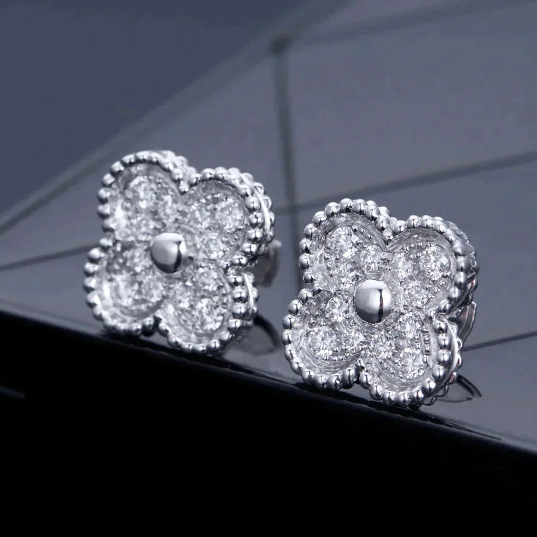 [⭐Aura]CLOVER 1 MOTIFS DIAMOND STUD EARRINGS SILVER