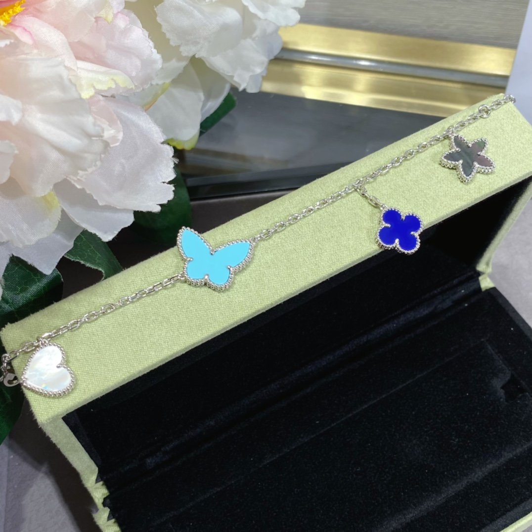 [⭐Aura]LUCKY SPRING SILVER BRACELET 4 MOTIF