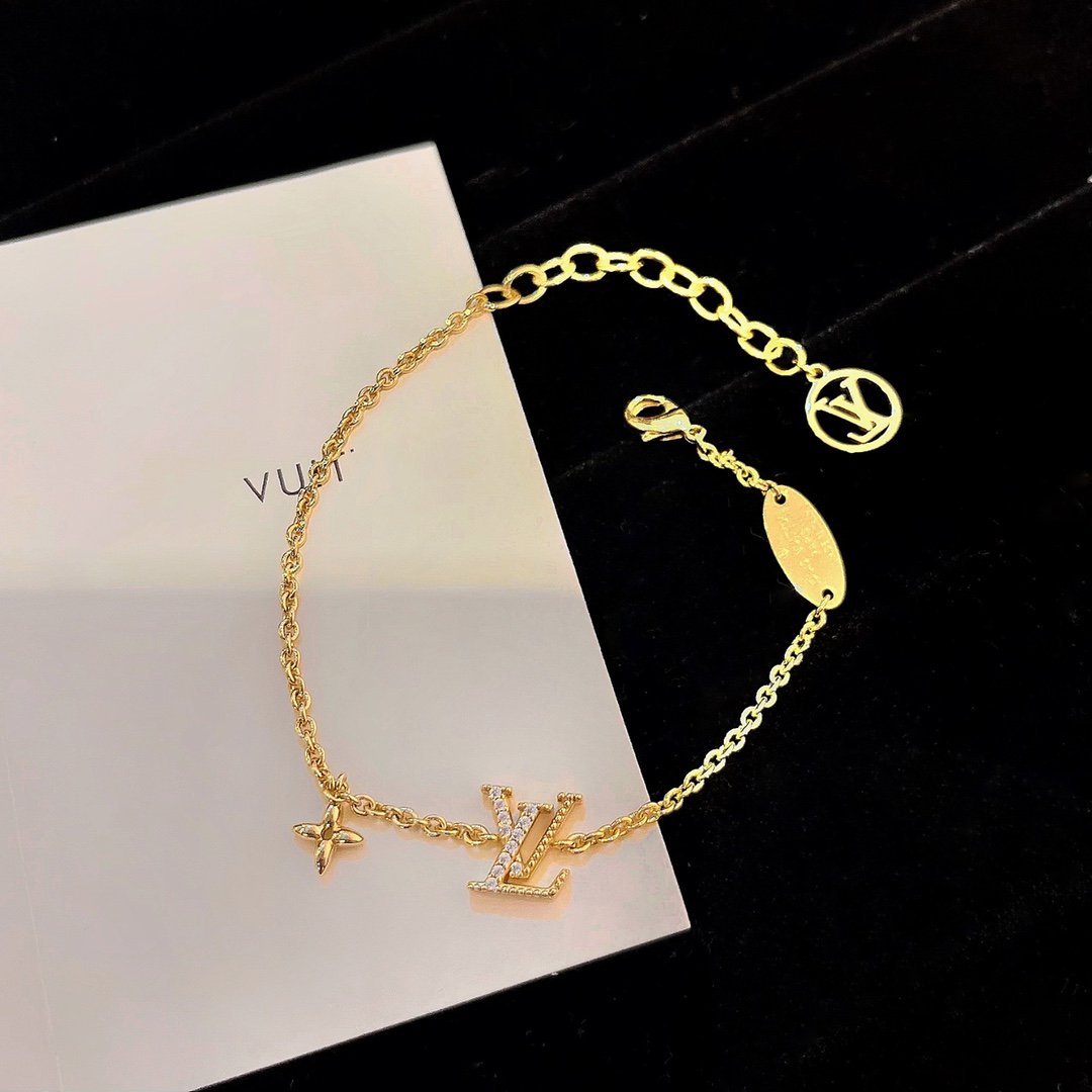 [⭐Aura]LOGO STAR MOTIF GOLD BRACELET