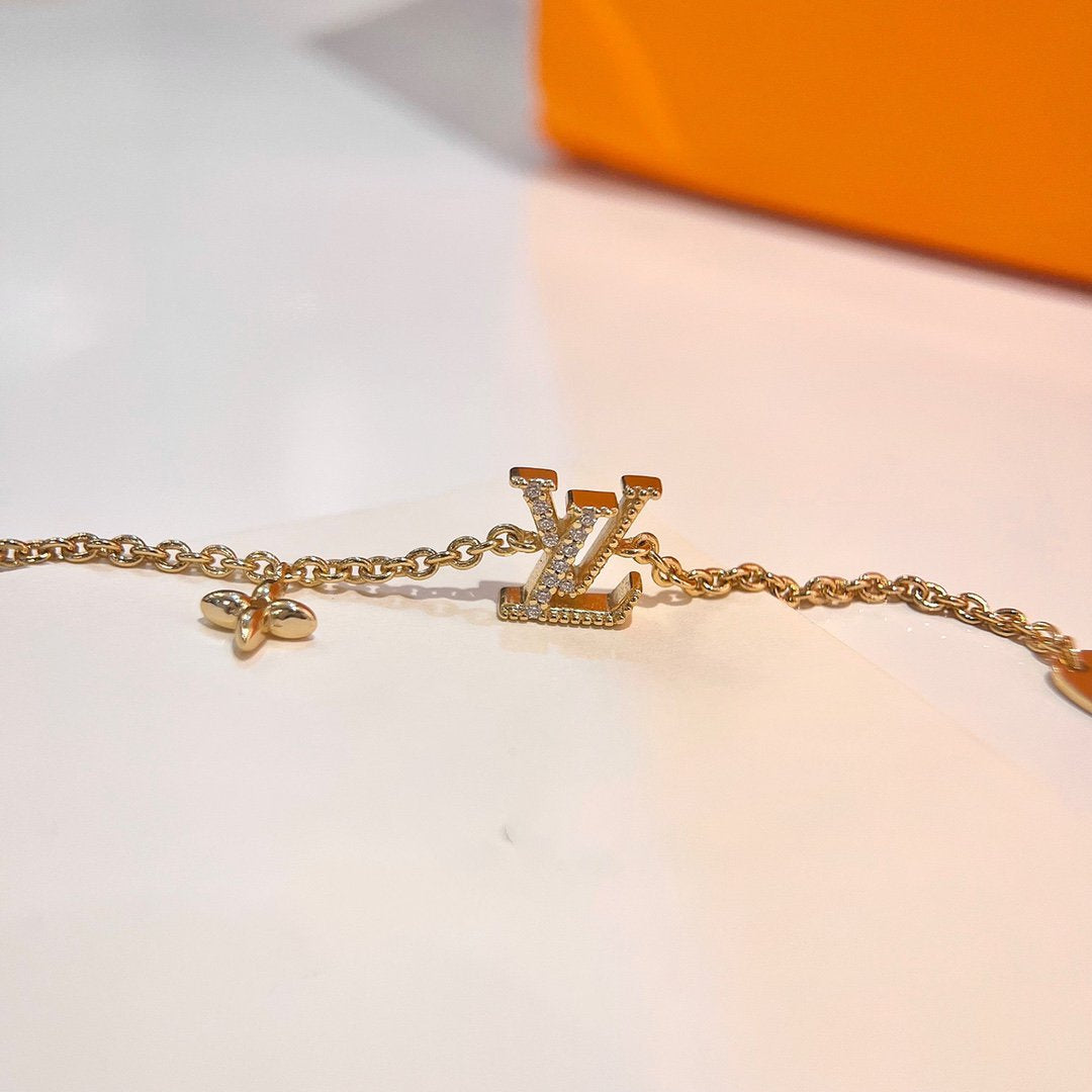 [⭐Aura]LOGO STAR MOTIF GOLD BRACELET