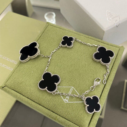 [⭐Aura]CLOVER 5 MOTIFS SIVLER ONYX BRACELET