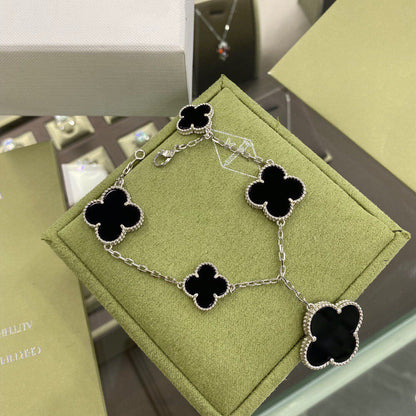 [⭐Aura]CLOVER 5 MOTIFS SIVLER ONYX BRACELET