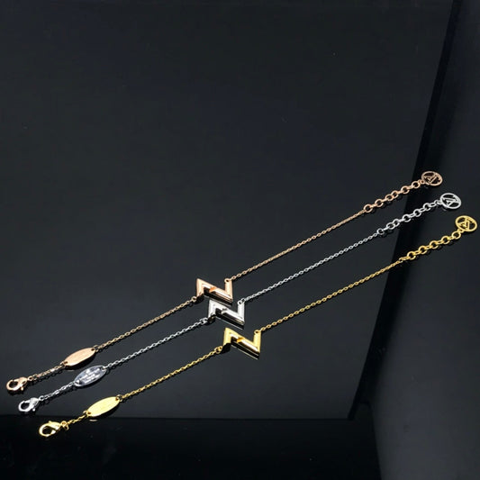 [⭐Aura]VOLT LV LOGO BRACELET