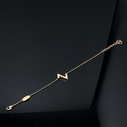 [⭐Aura]VOLT LV LOGO BRACELET