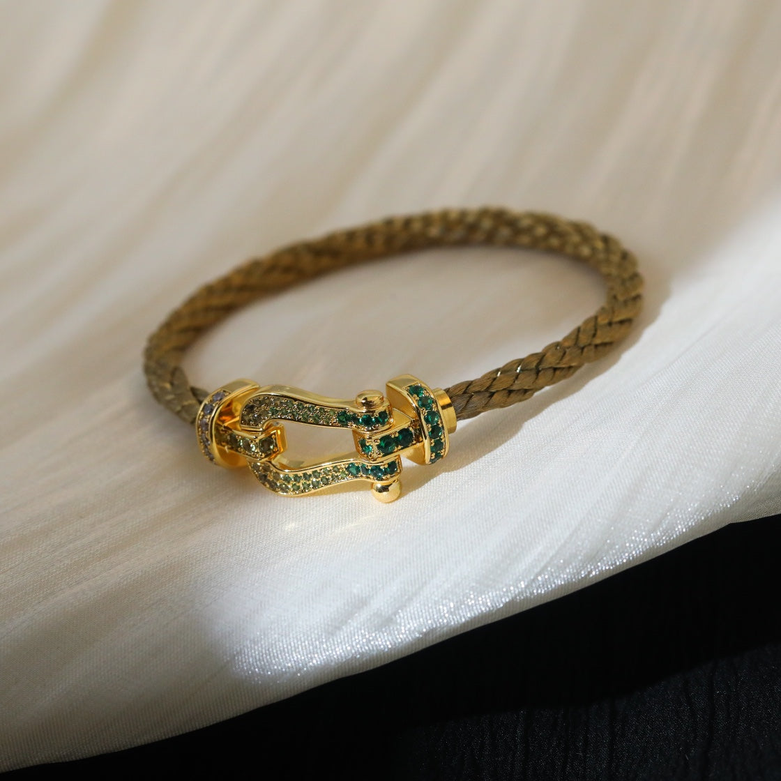 [⭐Aura]FORCE 10 GOLD GREEN DIAMOND PAVED