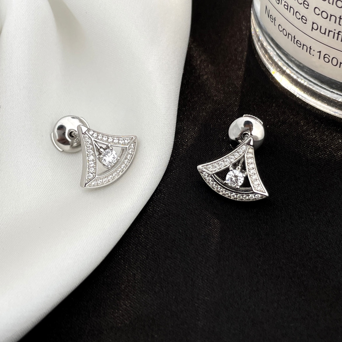 [⭐Aura]DREAM MINI DIAMOND STUD EARRINGS