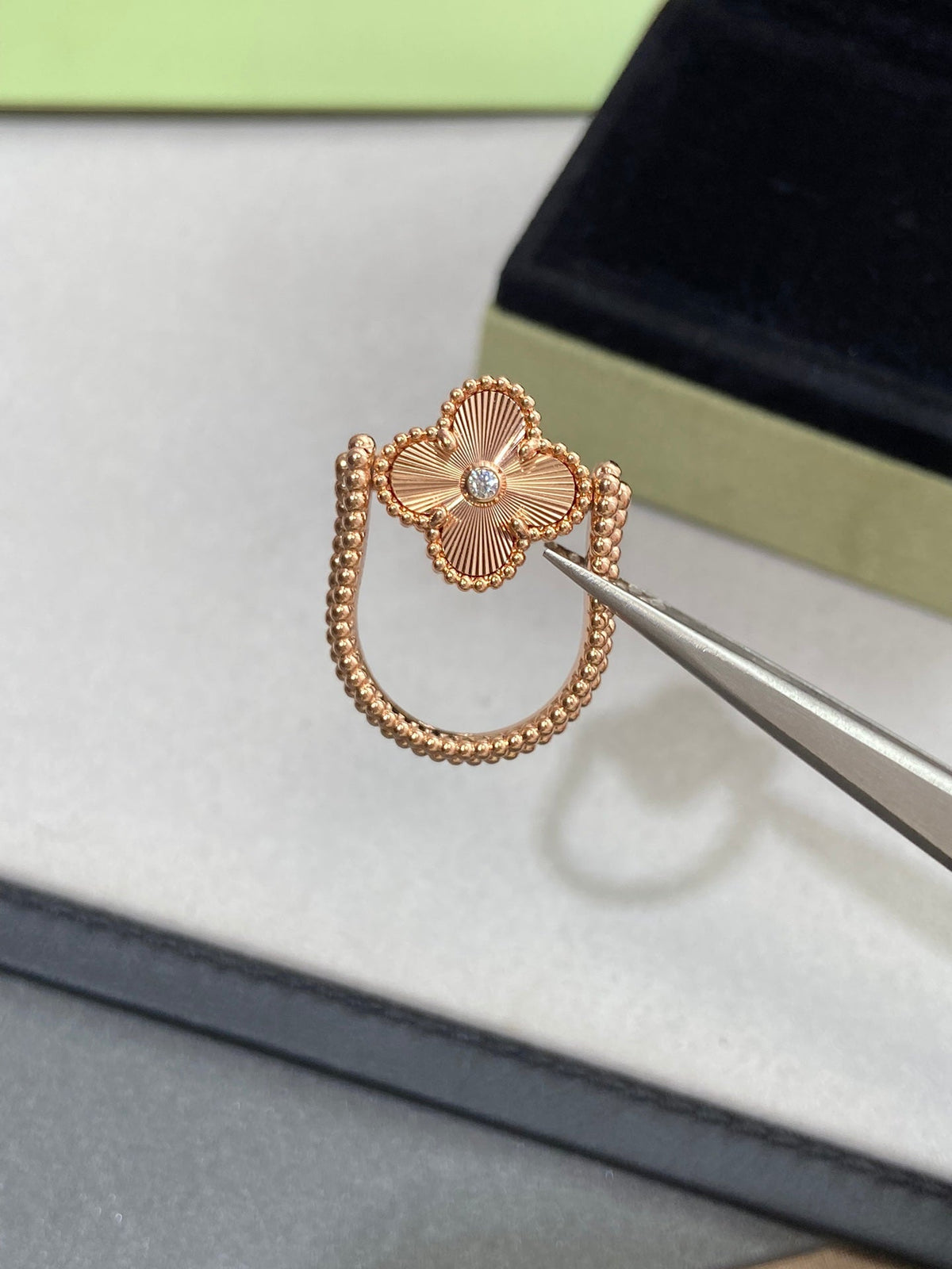 [⭐Aura]CLOVER RIVERSIBLE ROSE GOLD RING