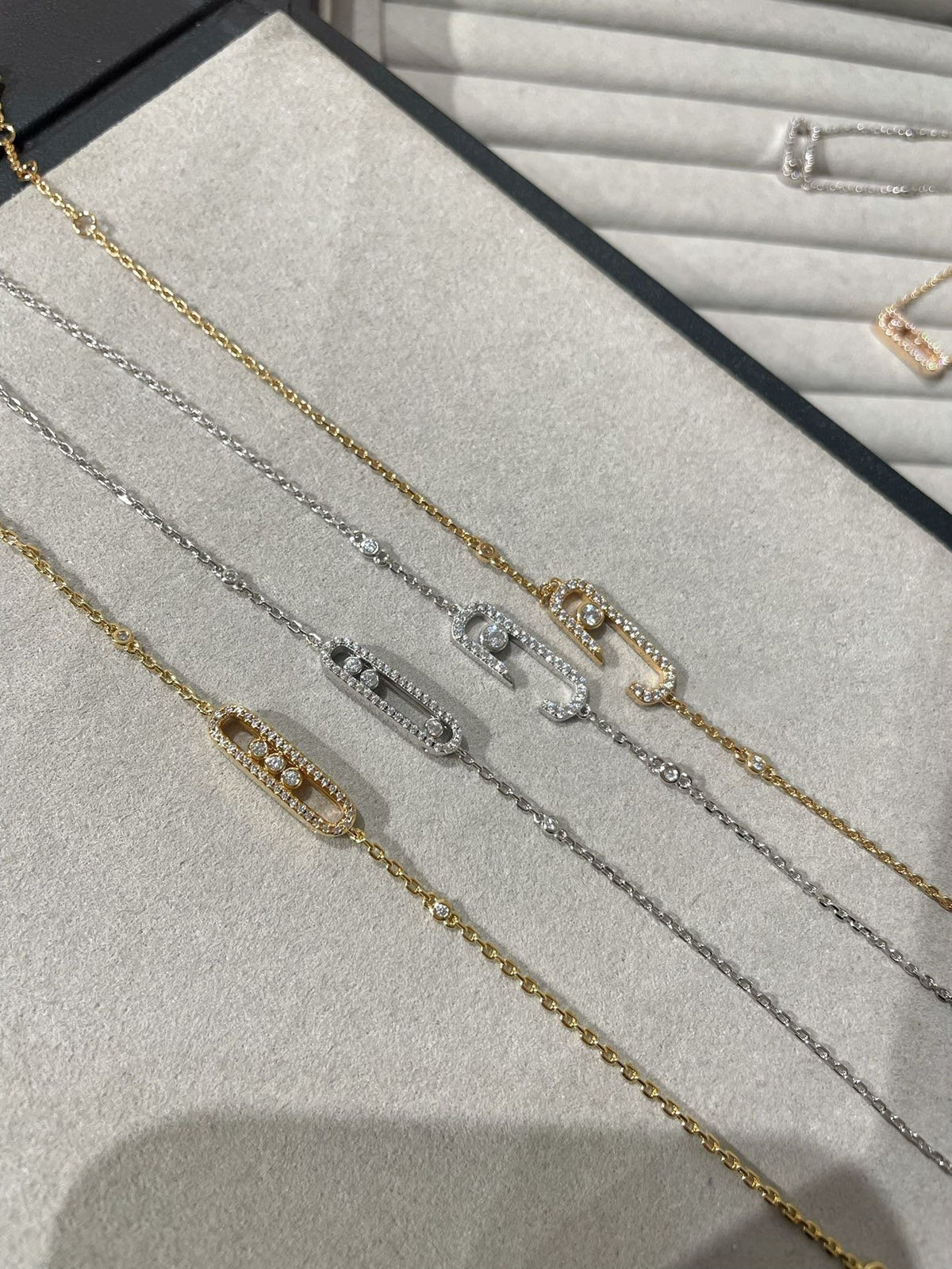 [⭐Aura]BABY MOVE DIAMOND BRACELET