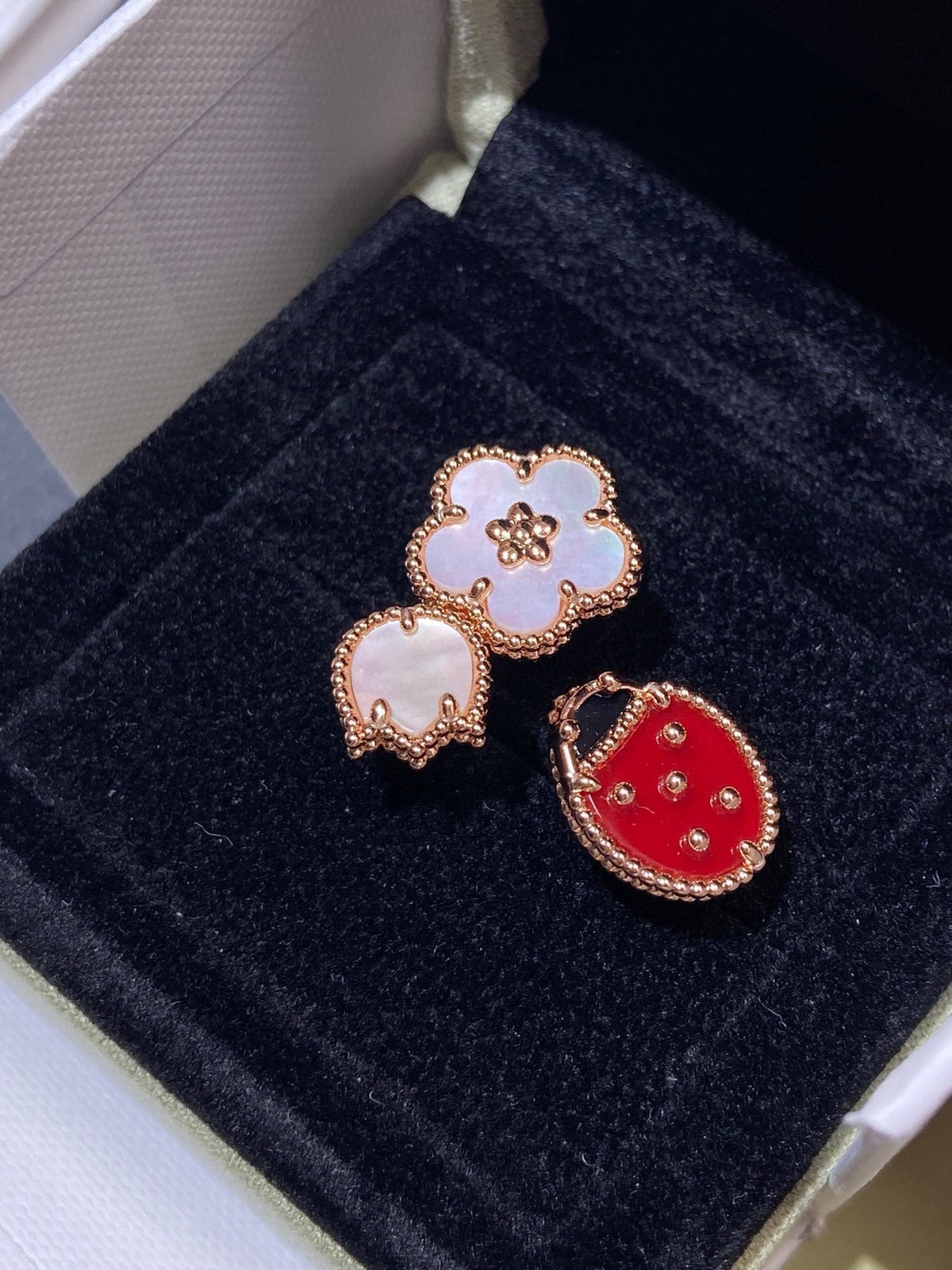 [⭐Aura]LUCKY 3 MOTIF ROSE GOLD RING