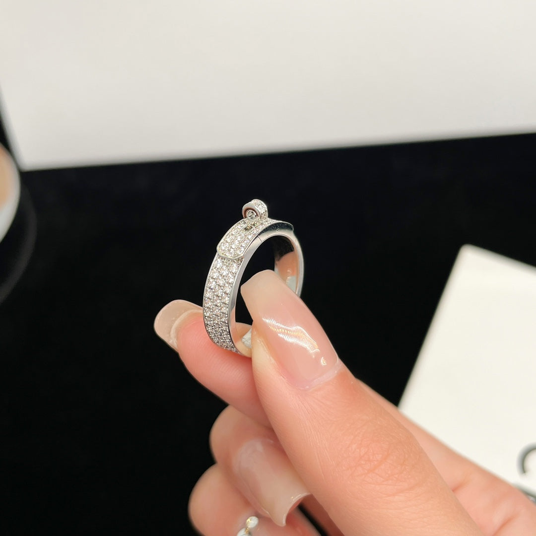 [⭐Aura]KELLY SILVER DIAMOND RING