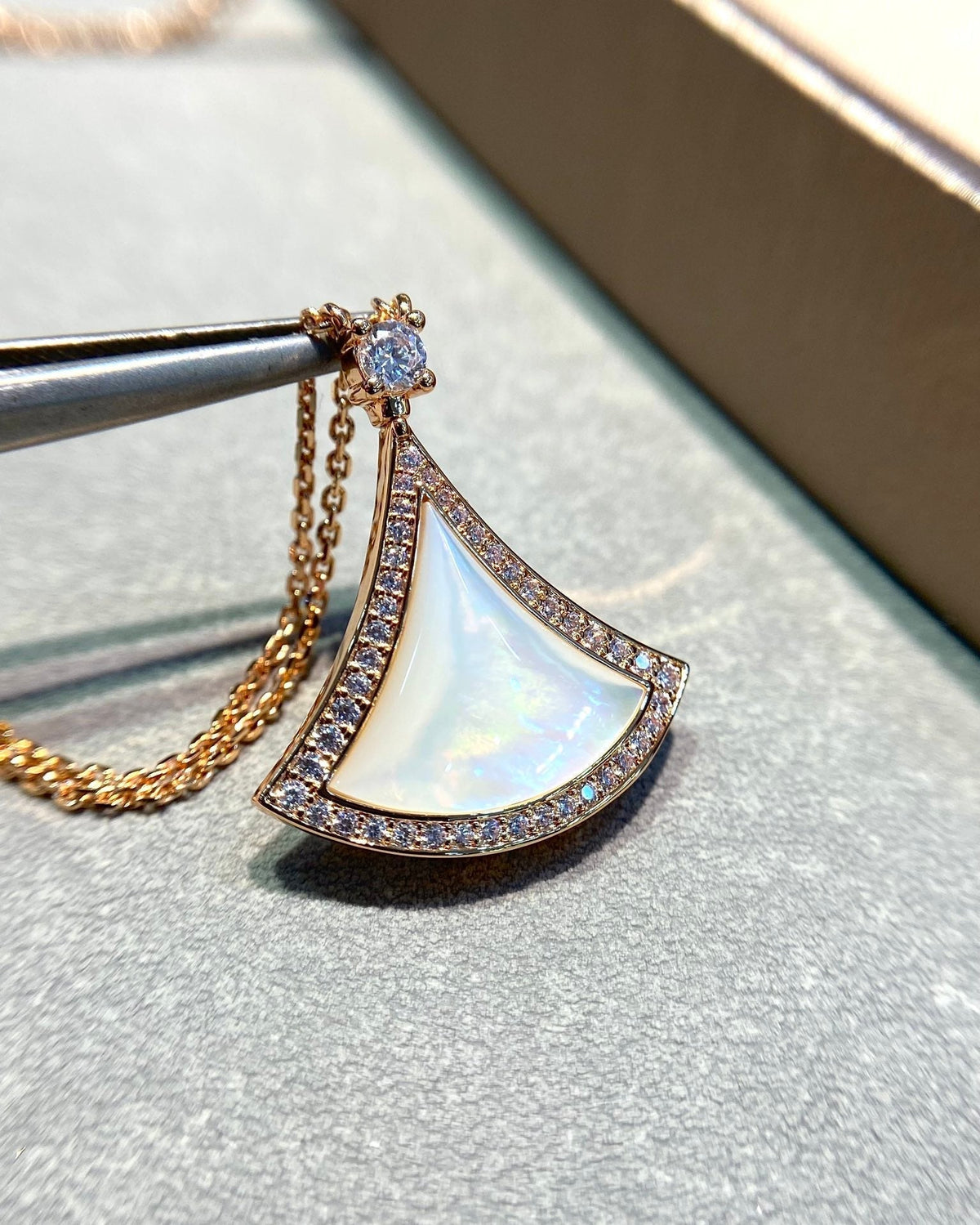 [⭐Aura]DREAM MOP DIAMOND PAVED PINK GOLD NECKLACE