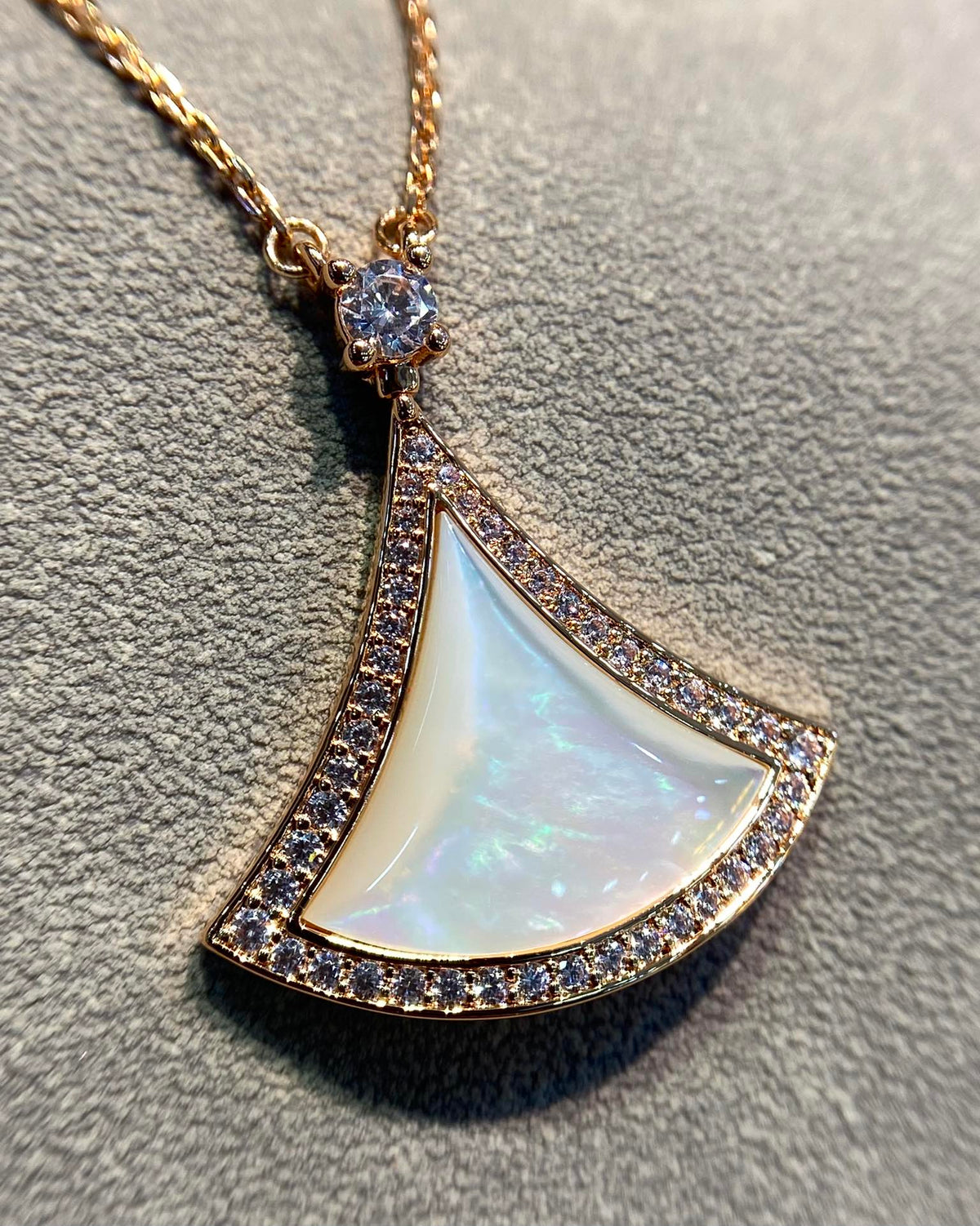 [⭐Aura]DREAM MOP DIAMOND PAVED PINK GOLD NECKLACE