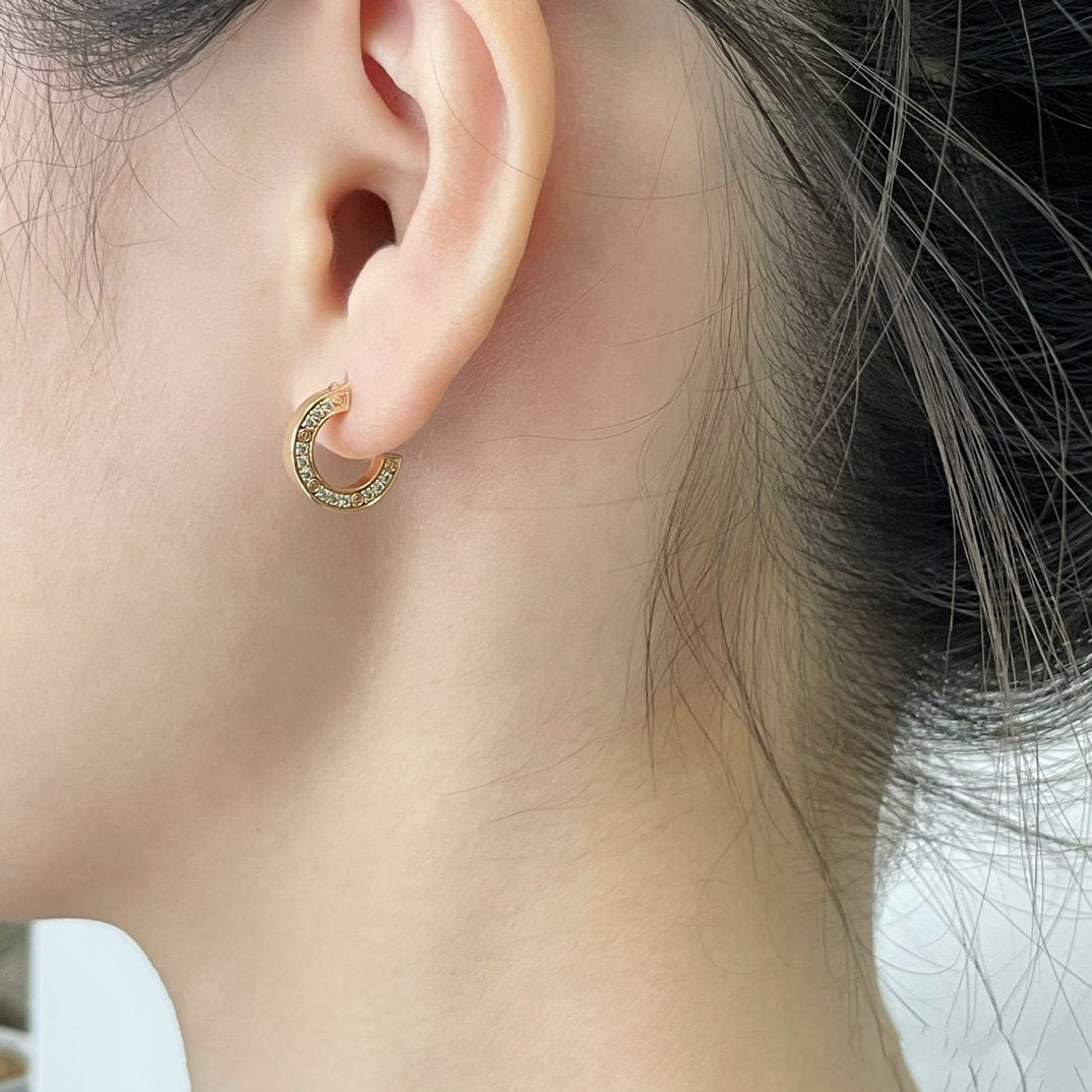 [⭐Aura]LOVE DIAMOND EARRINGS