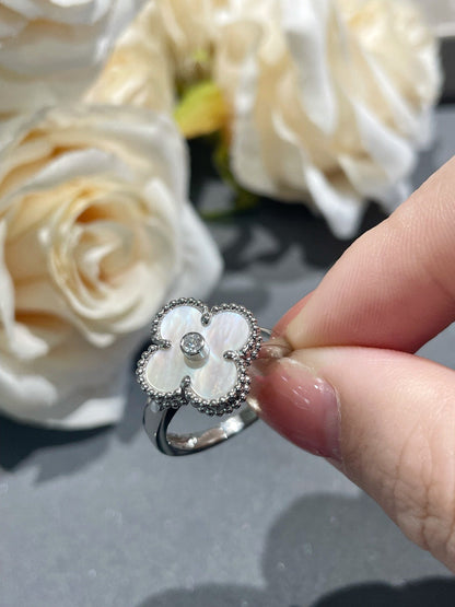 [⭐Aura]CLOVER SILVER MOP DIAMOND RING