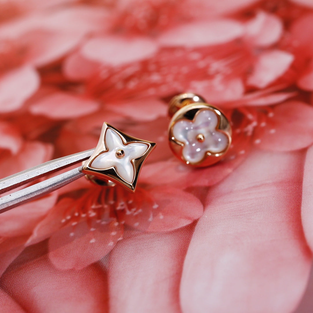 [⭐Aura]STAR AND SUN PINK GOLD MOP STUD EARRINGS