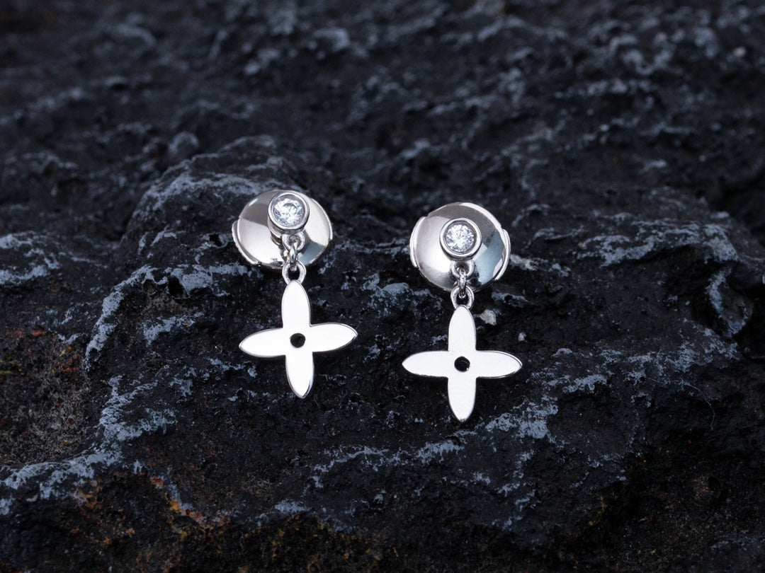 [⭐Aura]VIDYLLE SILVER DIAMOND MINI DROP EARRINGS