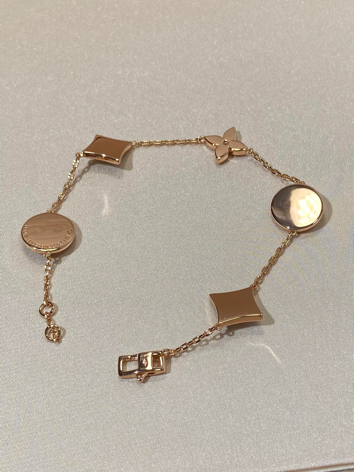 [⭐Aura]STAR AND SUN 5 MOTIF MOP PINK GOLD BRACELET