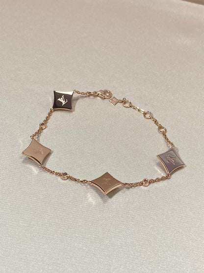 [⭐Aura]STAR 4 MOTIF MOP DIAMOND PINK GOLD BRACELET