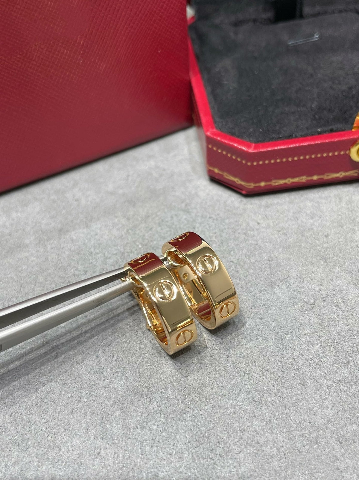 [⭐Aura]LOVE 5.5MM EARRINGS