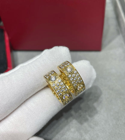 [⭐Aura]LOVE 5.5MM DIAMOND PAVED EARRINGS