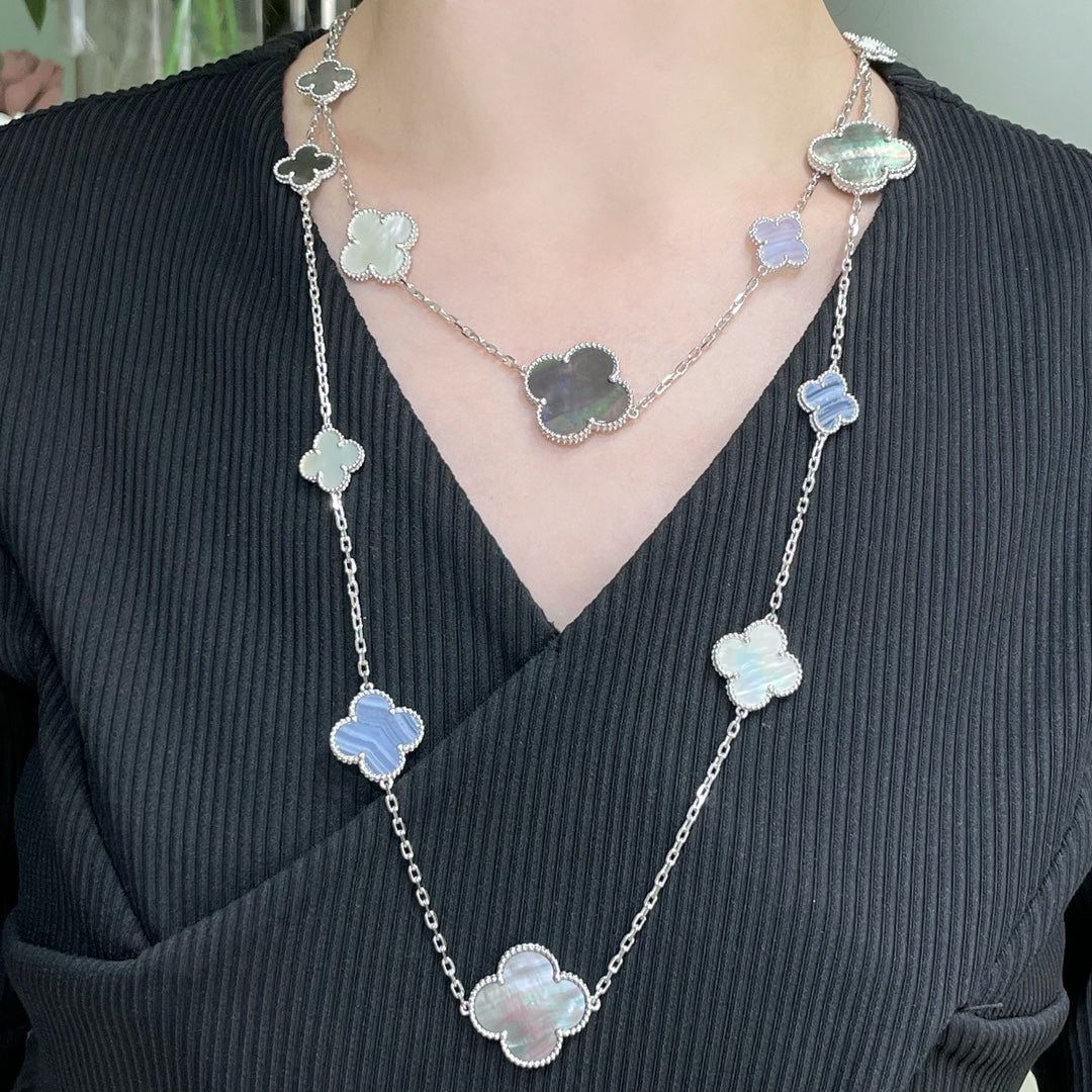 [⭐Aura]CLOVER 16 MOTIF CHALCEDONY MOP SILVER NECKLACE