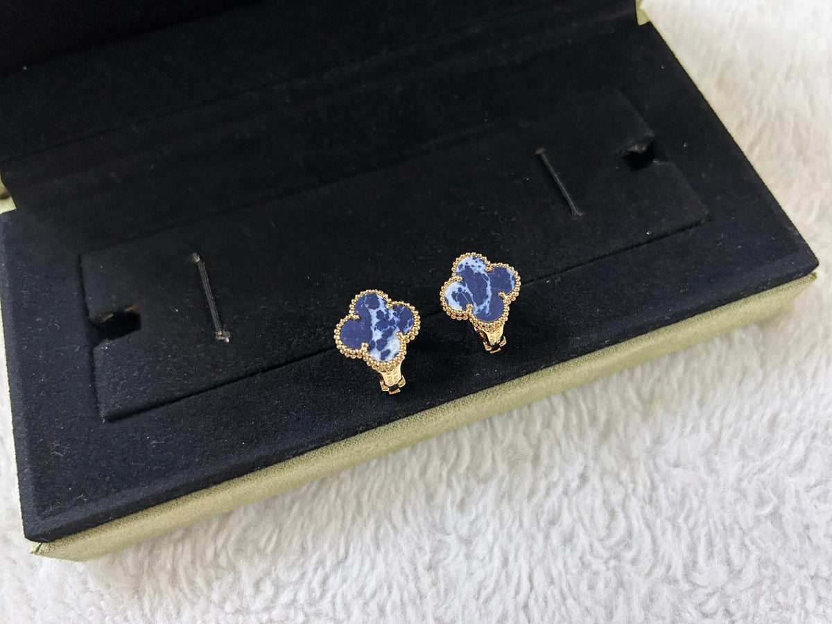 [⭐Aura]CLOVER PIETERSITE MEDIUM STUD EARRINGS